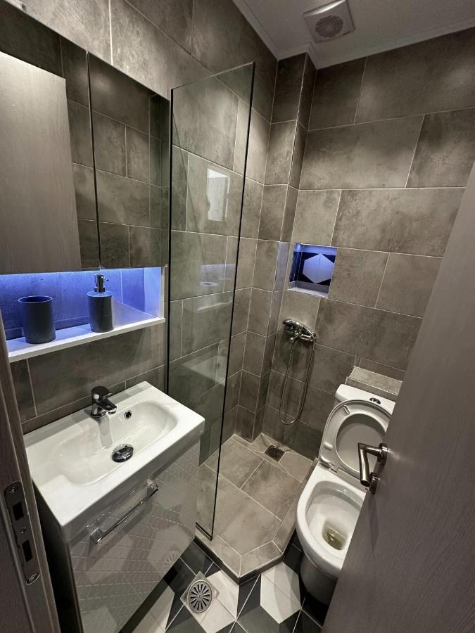 King'S Gambit Suite Thessaloniki Exterior photo
